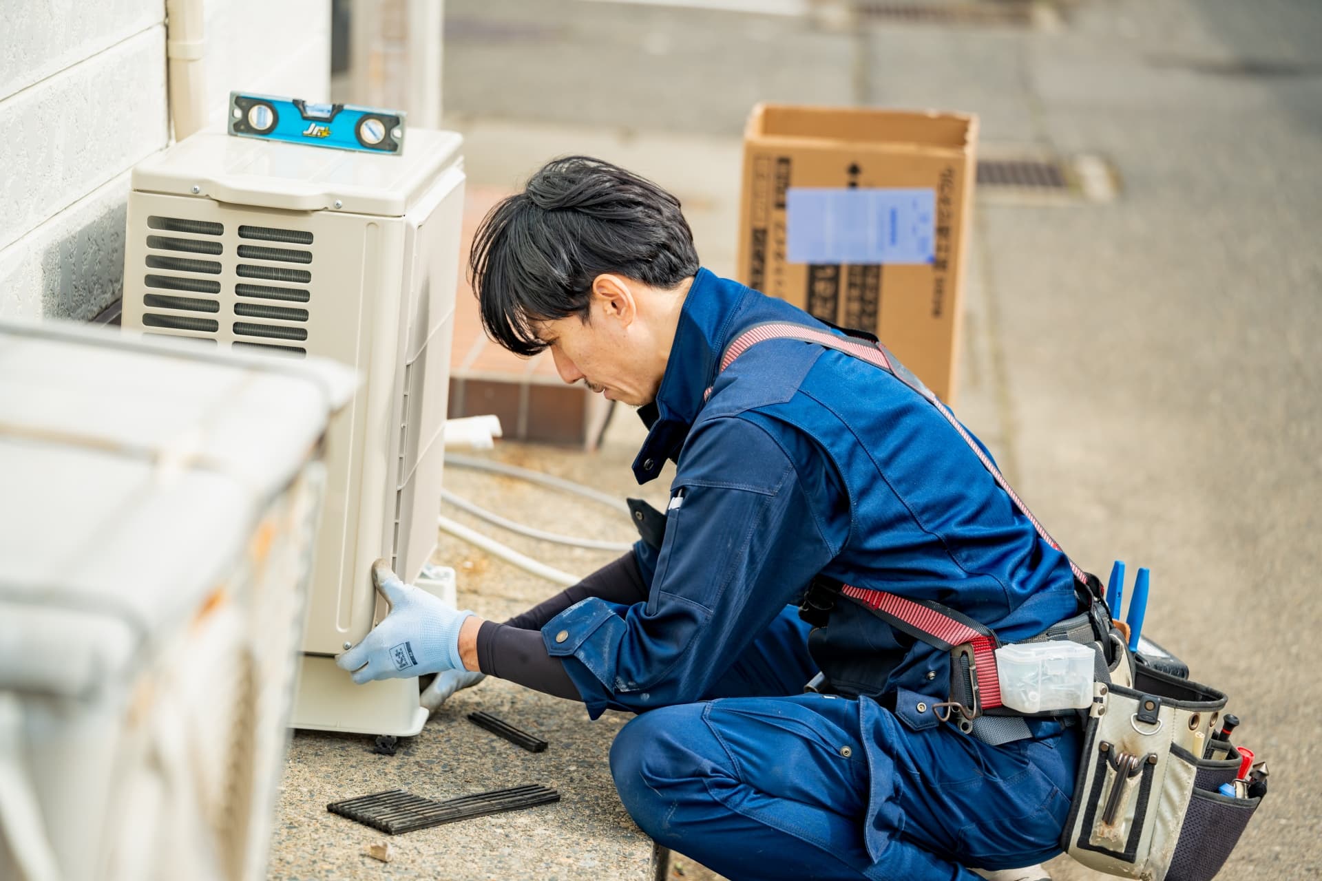 住宅エアコン工事2